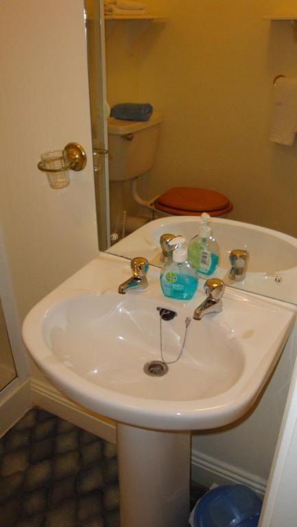 The Blue Door Bed & Breakfast COUNTY WEXFORD ห้อง รูปภาพ